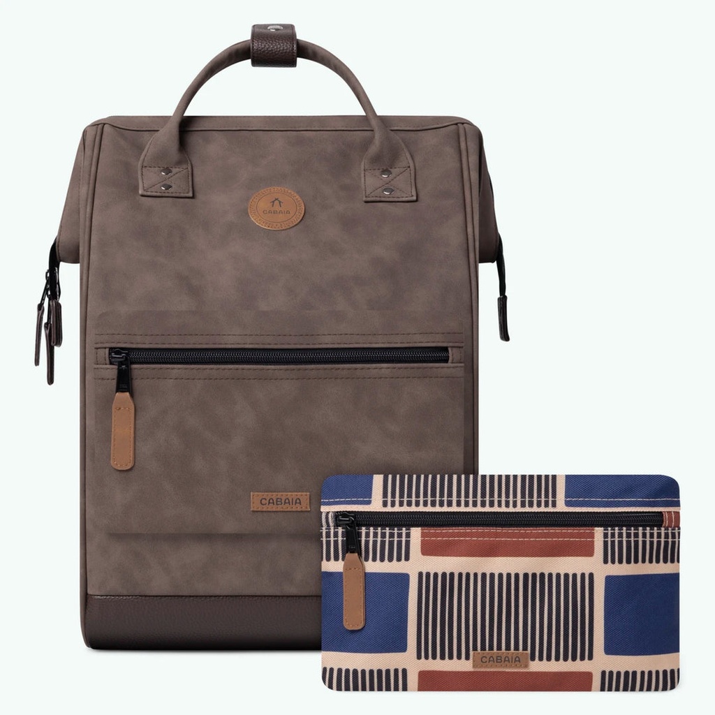 Adventurer L - Papeete