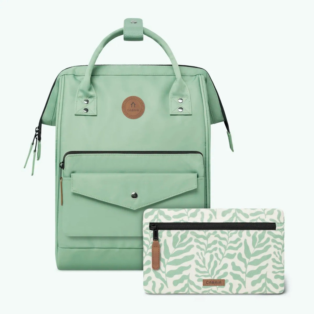 Adventurer M - Tampa